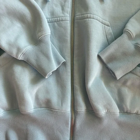 Nike Women's Sportswear
Phoenix Fleece Oversized Full-Zip Jacket Medium - Picture 7 of 9